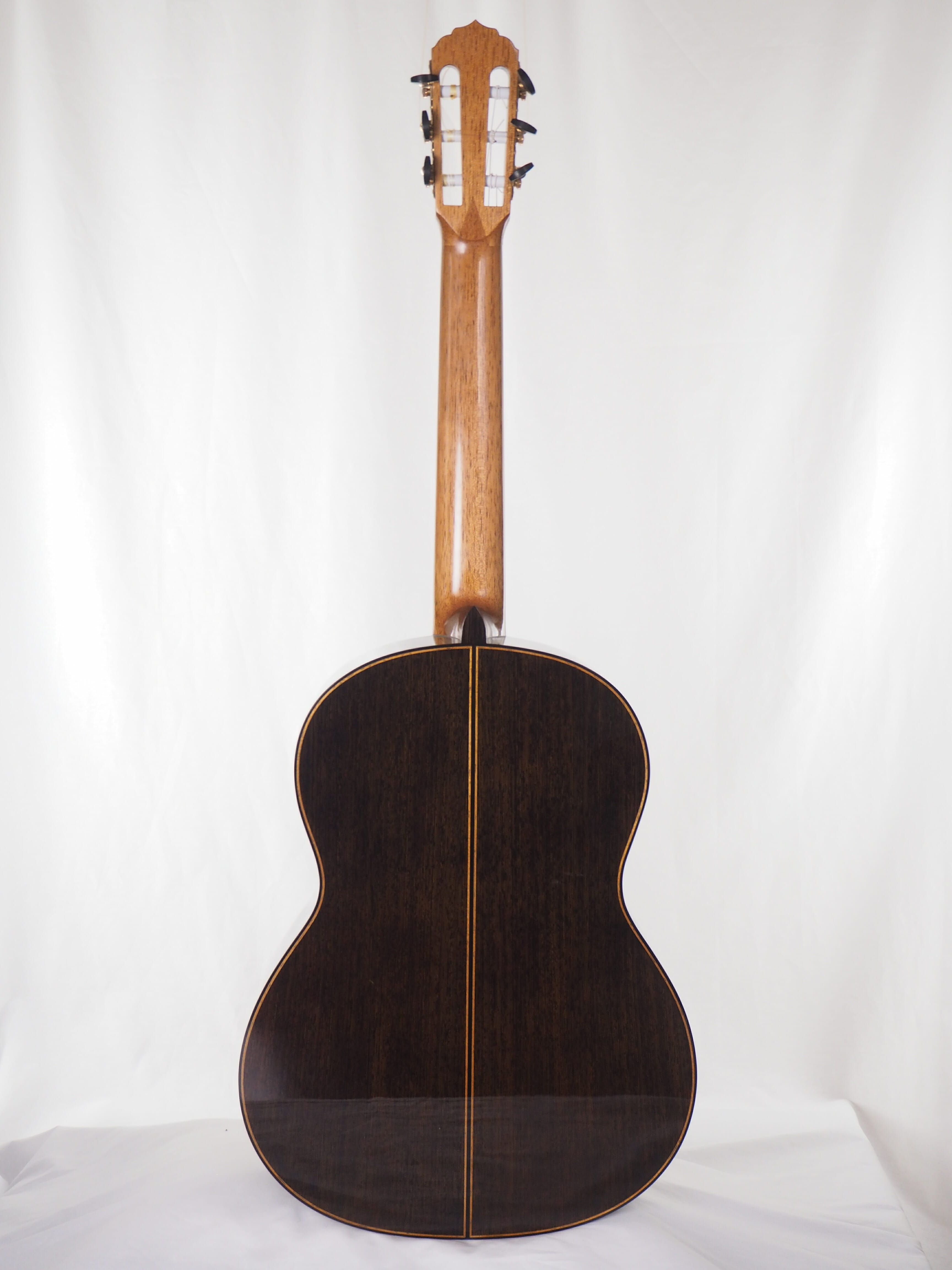 Guitare classique luthier Reza Safavian 2017 Allemagne Guitare classique luthier Reza Safavian 2017 Allemagne